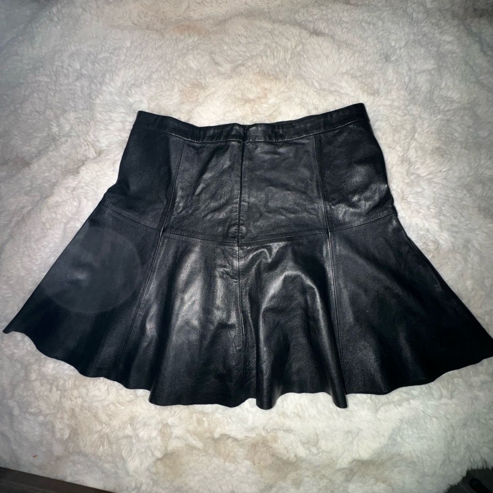 Joie leather skirt size S brand new